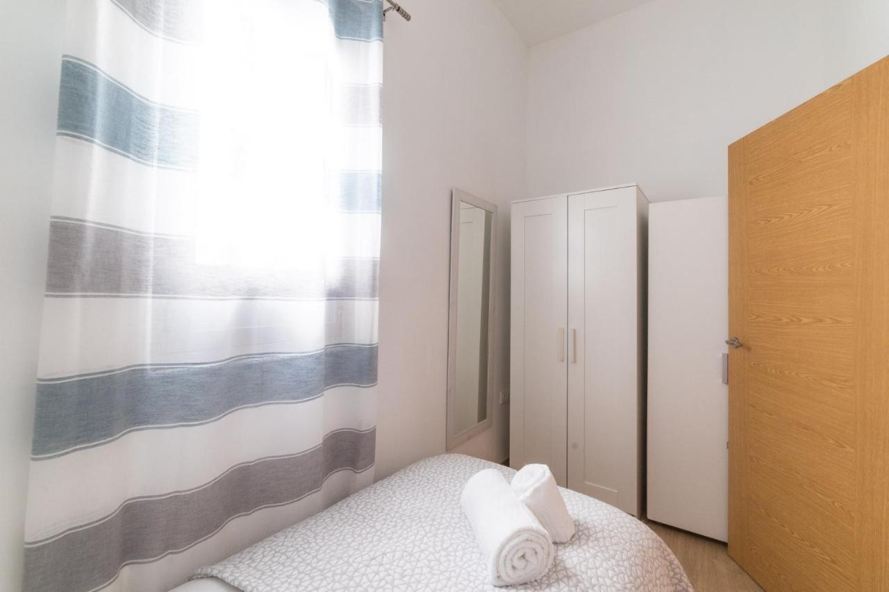Moonkey - Apartamento Plaza San Antonio อาลิกันเต ภายนอก รูปภาพ